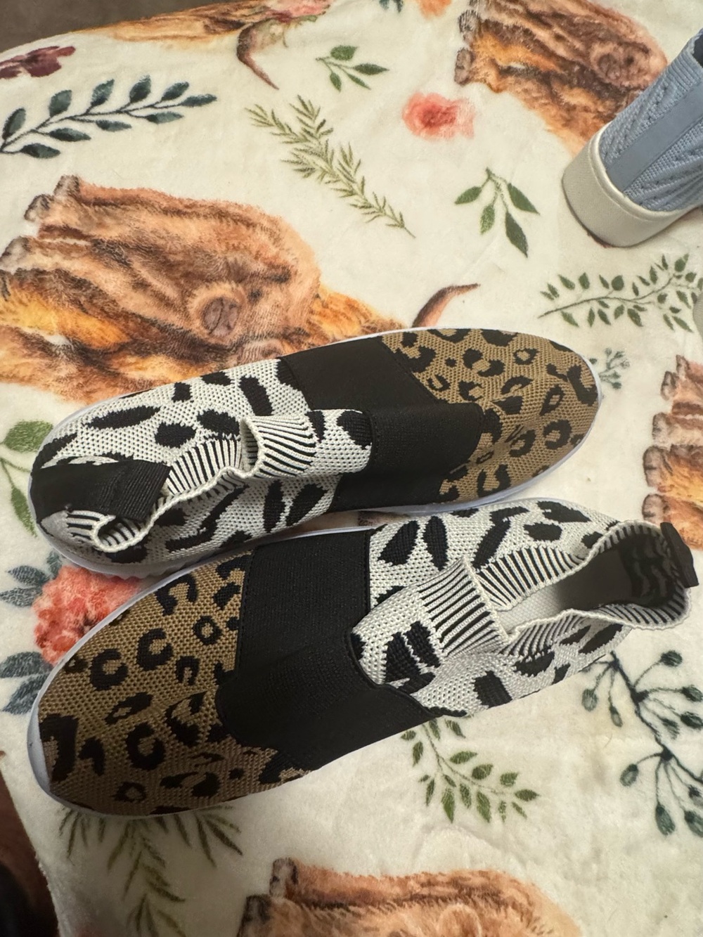 SHEIN Black White & Brown Leopard Knit Slip-On Loafers